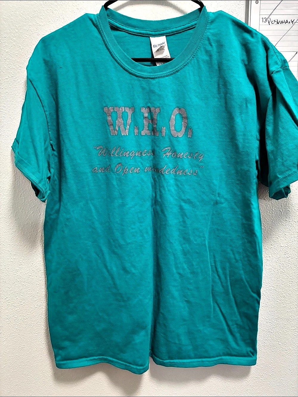 Gildan Graphic Short Sleeve Tee in Blue Size Large